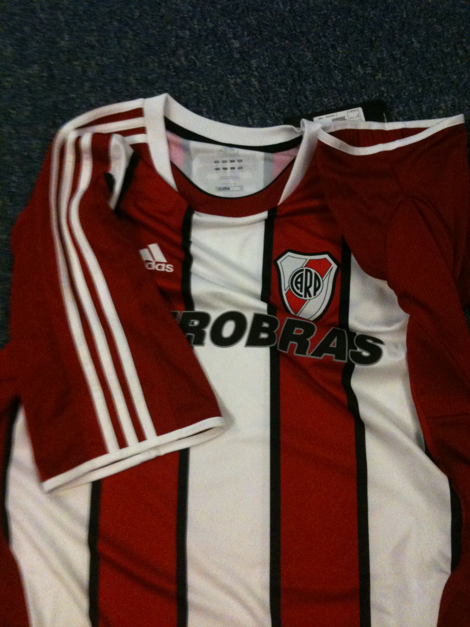 Camisetas 2011/12 5937843925_d574a3be1f_o