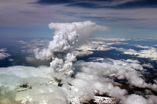 Seguimiento de Erupción del Volcan Hudson , Consecuencias !!! - Página 3 6286289713_786500a321_z