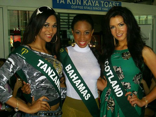 Pageant Mania - Miss Earth 2011 Coverage- Daily Updates!!! - Page 12 6414267541_45438af32e