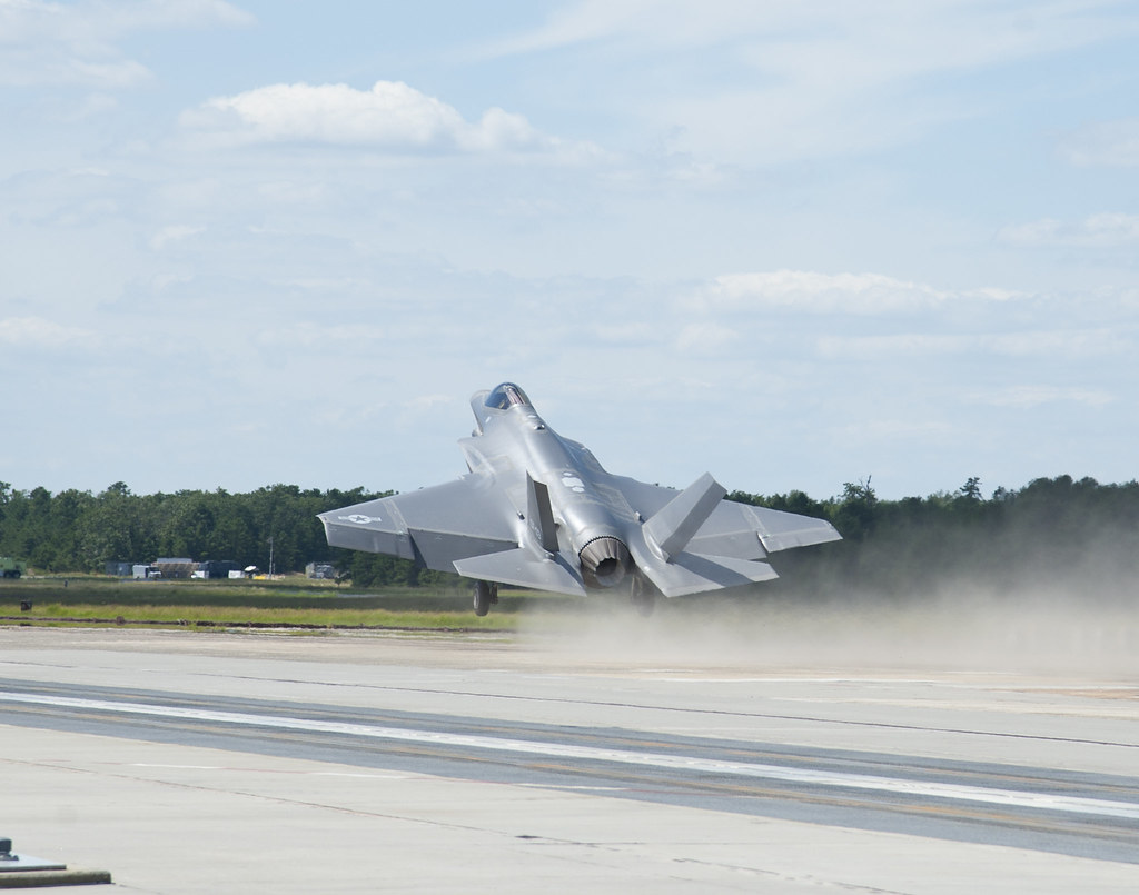 Cronología y evolución del programa Joint Strike Fighter.  5984859320_ec76891d50_b