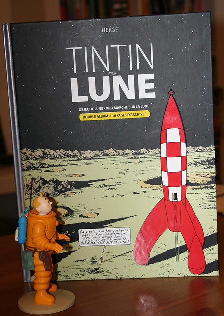 Tintin en combinaison lunaire