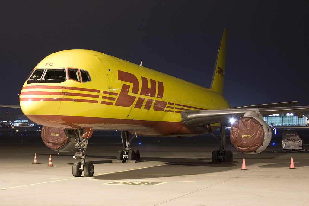 STR/EDDS Flughafen Stuttgart 8689368420_f829e36671_b