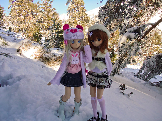 Maria & Noumi en la nieve <33!! (DD) 6816428106_eeed557701_z