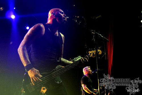 PERSISTANCE TOUR 2012 : BIOHAZARD / SUICIDAL TENDENCIES @ LE BATACLAN PARIS 6905716551_8699f9b79d