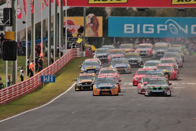 Clarko's real life photos - V8Supercars - Sydney Motorsport Park 2012 - Page 4 7398514666_287f225f1e_z