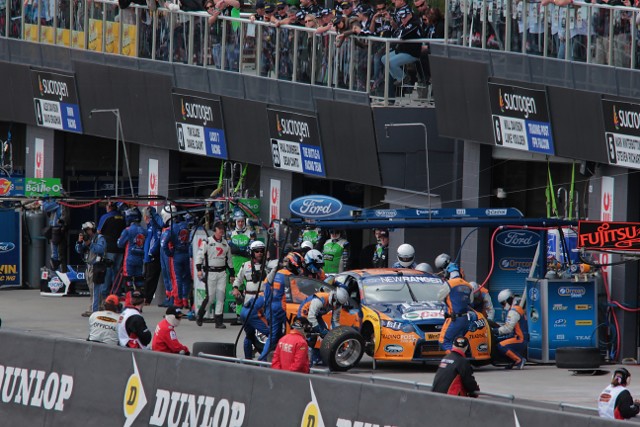 Clarko's real life photos - V8Supercars - Sydney Motorsport Park 2012 - Page 4 7398504634_61b22dbe9d_z