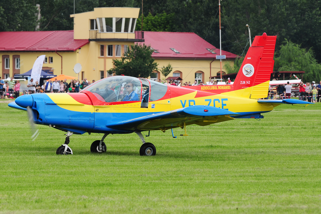 CLINCENI AIR SHOW 2012 - POZE 7335008828_b7860e4317_o