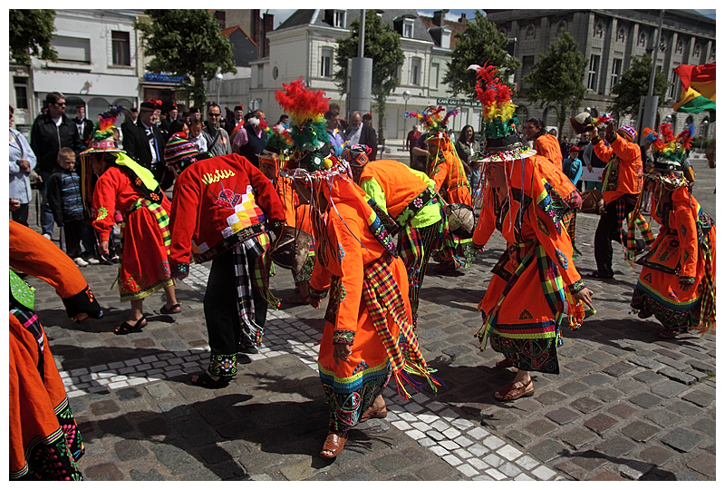 Danseurs boliviens 7494788560_f353e7919c_o