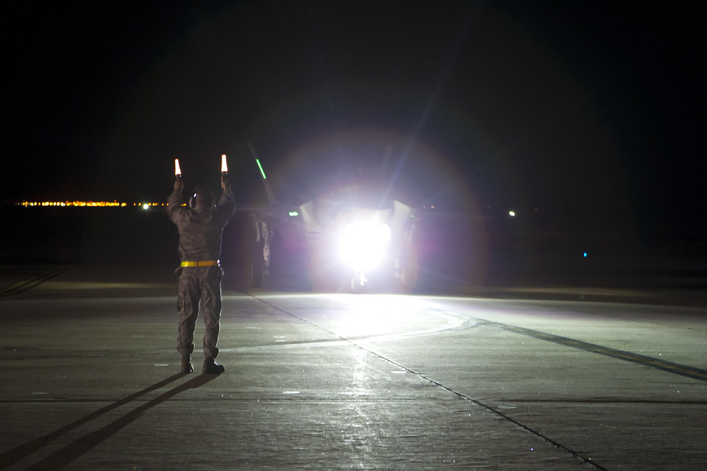 Lockheed F-35 Lightning II - Página 7 6726151039_5717c67528_b