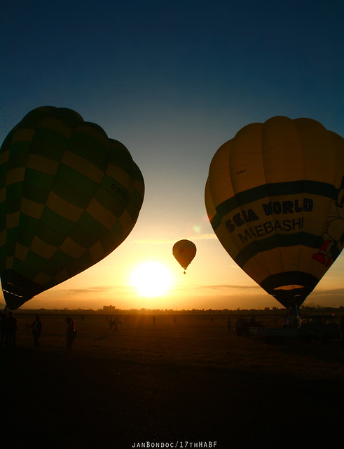 17th Hot Air Ballon Fest 6849949979_94b900f594_z