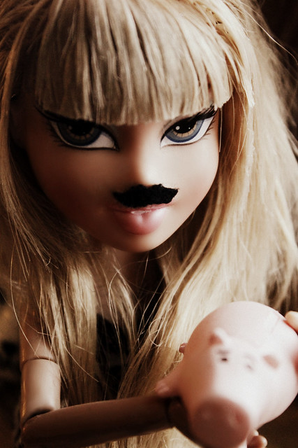 Bratz & Bratzillaz - Page 3 6493183449_e2759c7e1f_z