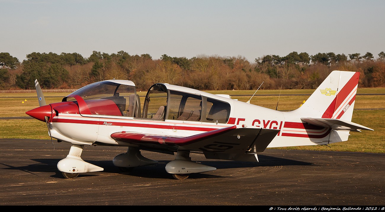 Aérodrome de Libourne - Page 8 6781796402_faaea4ba70_o