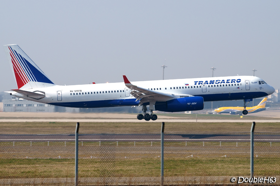 Aéroport de Lyon St-Exupéry [LYS-LFLL] 13239616473_a2550c7f1b_o