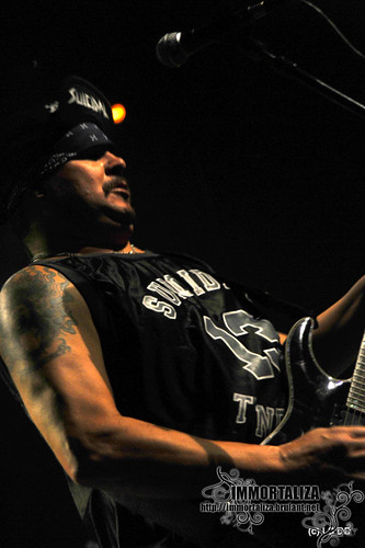 PERSISTANCE TOUR 2012 : BIOHAZARD / SUICIDAL TENDENCIES @ LE BATACLAN PARIS 6909859445_c69e2f27bb