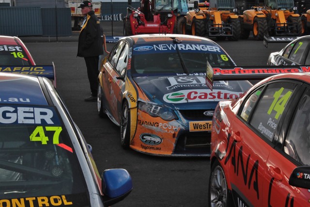 Clarko's real life photos - V8Supercars - Sydney Motorsport Park 2012 - Page 4 7398363662_e2d91452ec_z