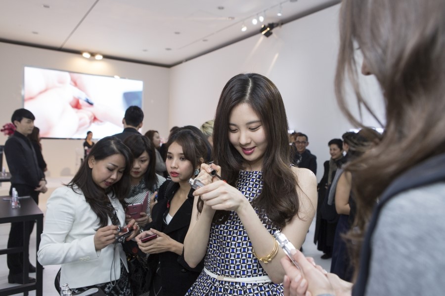 [PIC][21-03-2014]SeoHyun @ Dior Cosmetic (Dior Addict Fluid Stick) Party 13299191753_418a774a16_o