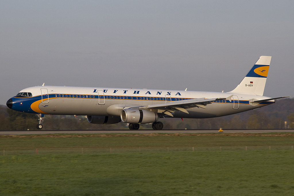 ZRH im April 8728948730_1642263057_b