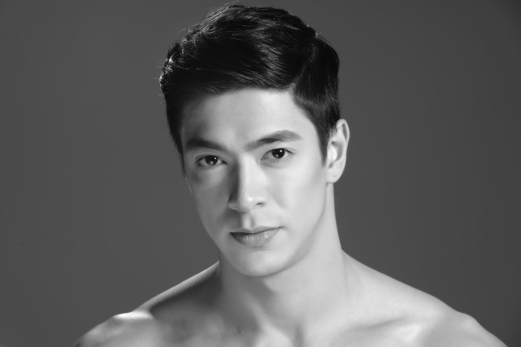 2016 | Mr World | Philippines | Sam Ajdani 9946195856_ea2c7c33b3_b