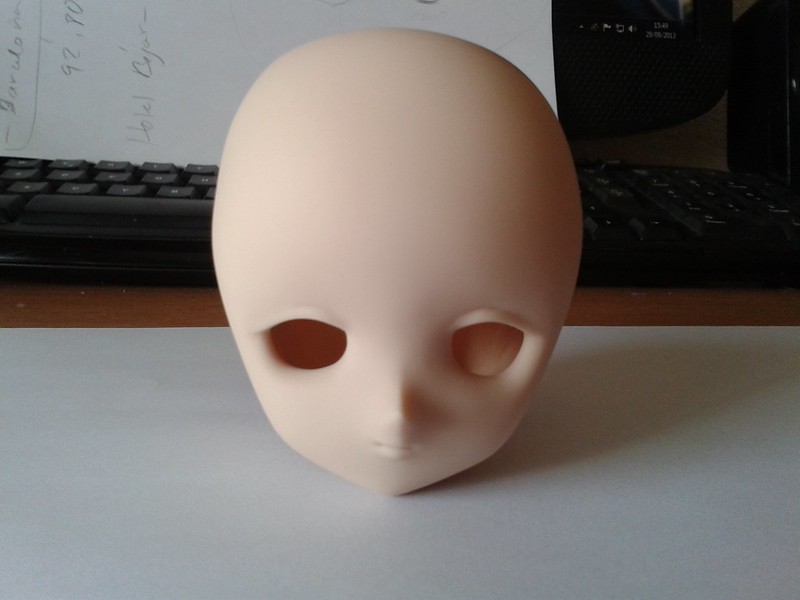 [Tutorial] Como maquillar una cabeza de Dollfie Dream , DD head 01 . 10002548805_0a2281f4c6_c