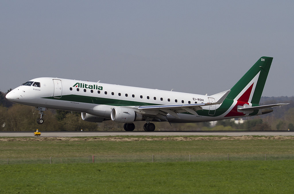 ZRH im April 8728947840_da3a644617_b