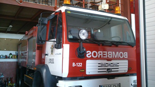 Bomberos de Canarias. 11344936934_3d602e92dd