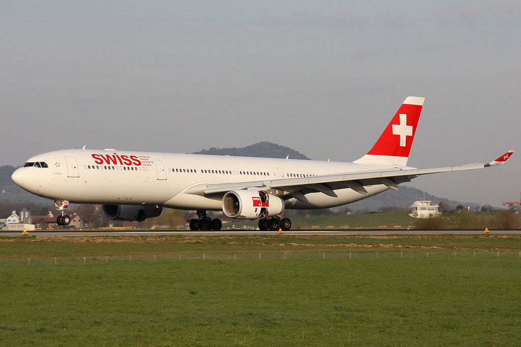 ZRH im April 8727833561_d4af48a537_b