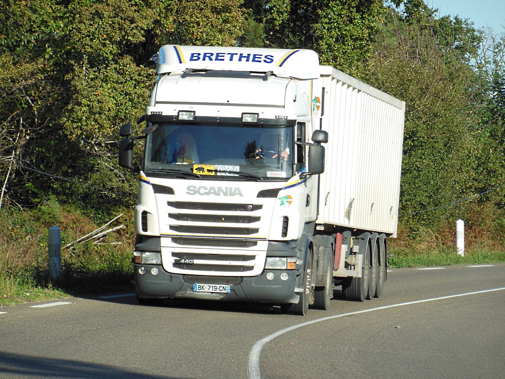 Scania R440