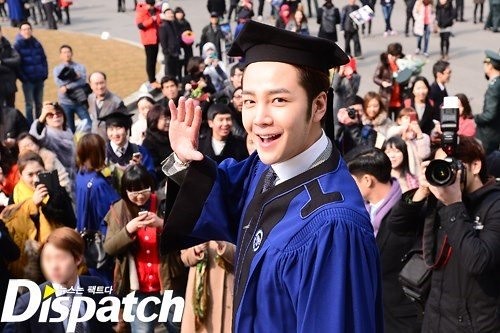 [Latest] [article] [STARCAST] Jang Keun Suk’s graduation day…”I introduce my memories” 12672758823_7d43bb691d