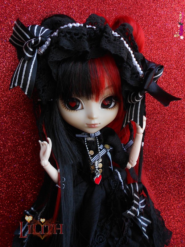 Lilith (Pullip Lunatic Queen) 10315429324_c3142a7f76_c