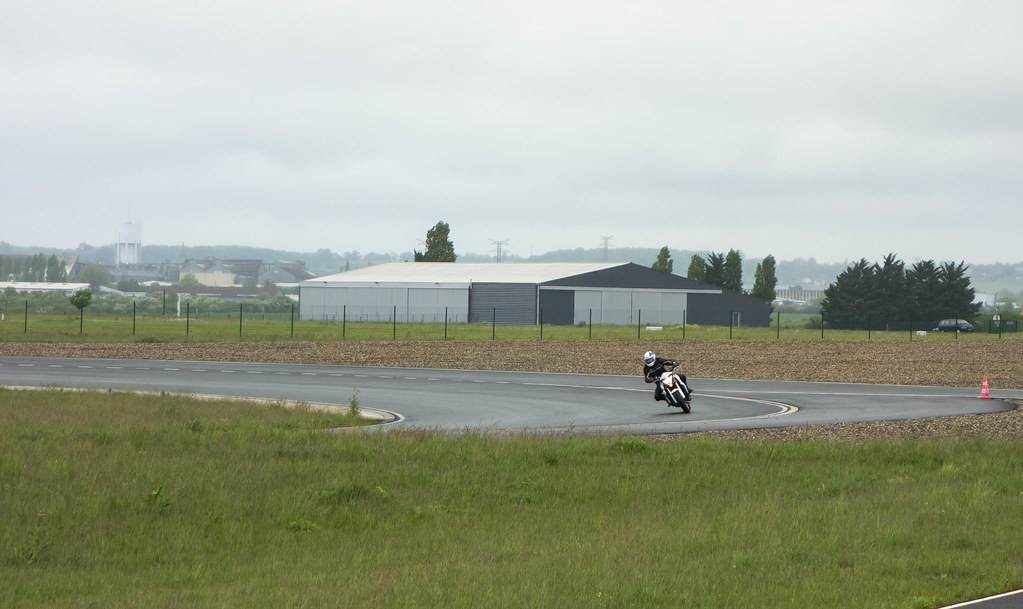 [COMPTE RENDU] Journée Piste à Fontenay, du 08 Mai 2013 - Page 2 8724220876_9bc99e62e6_b