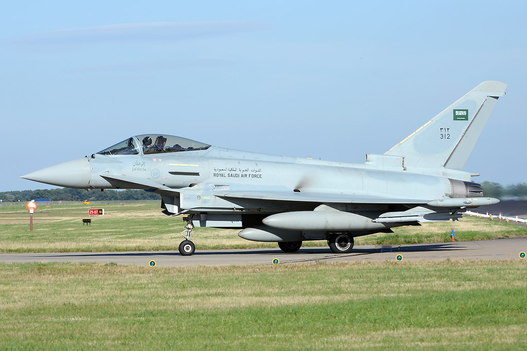 وصول الطائرات السعودية لقاعدة Coningsby للمشاركة في مناورات Green Flag 2013 9660363601_fe8cfd8c04_b