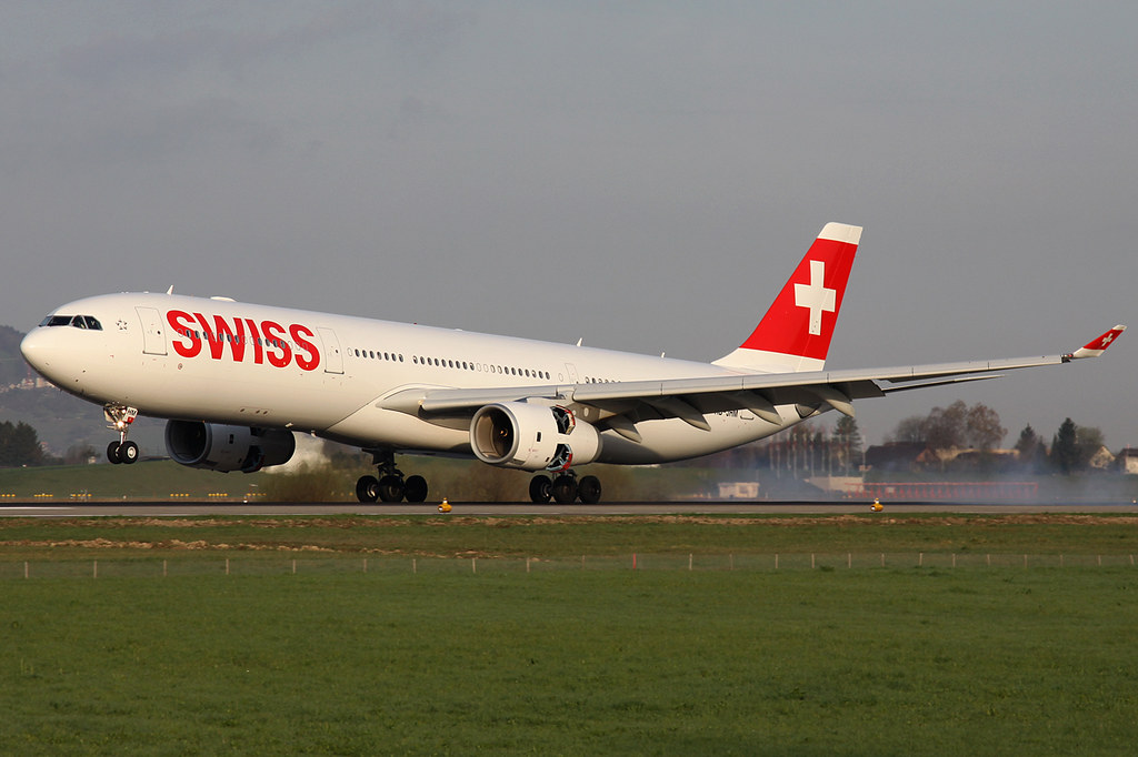 ZRH im April 8728954010_a34c982b51_b