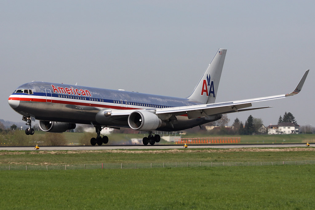 ZRH im April 8727829425_78a8f7f27a_b