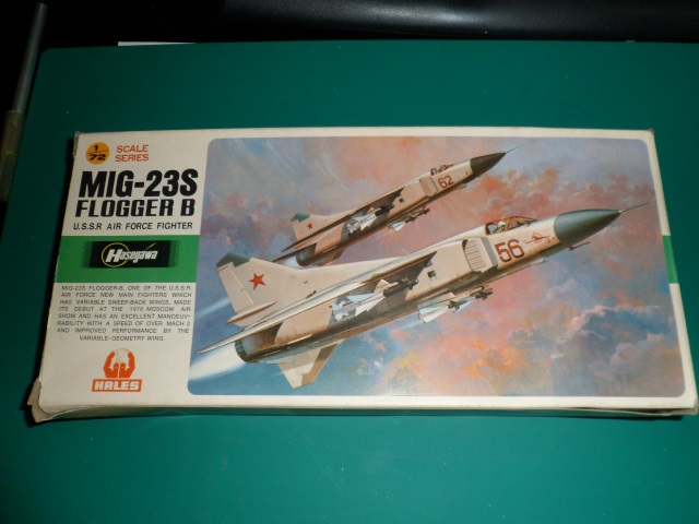  [Russie 2013-14] MiG 23 Flogger B [Hasegawa] 9683283088_2293a561f3_o