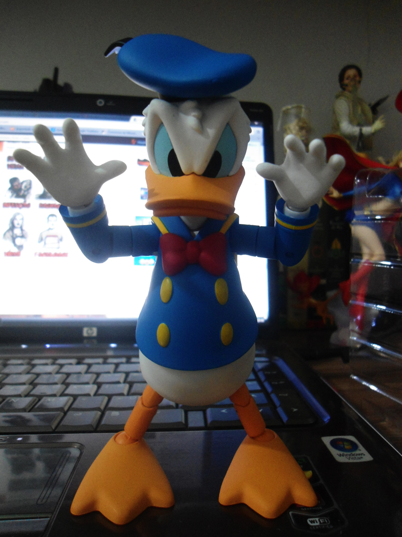 [Hot Toys/Hero Cross] Hybrid Metal Figuration #006: Disney Classics - Donald Duck  - Página 2 9098468708_aa99d1bae2_o