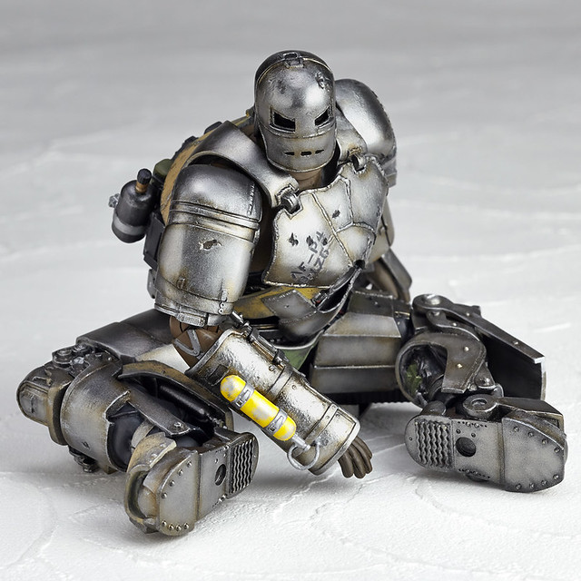 [Kaiyodo] Revoltech Iron Man Mark I - SERIES No.045 8679576673_89b613f564_z