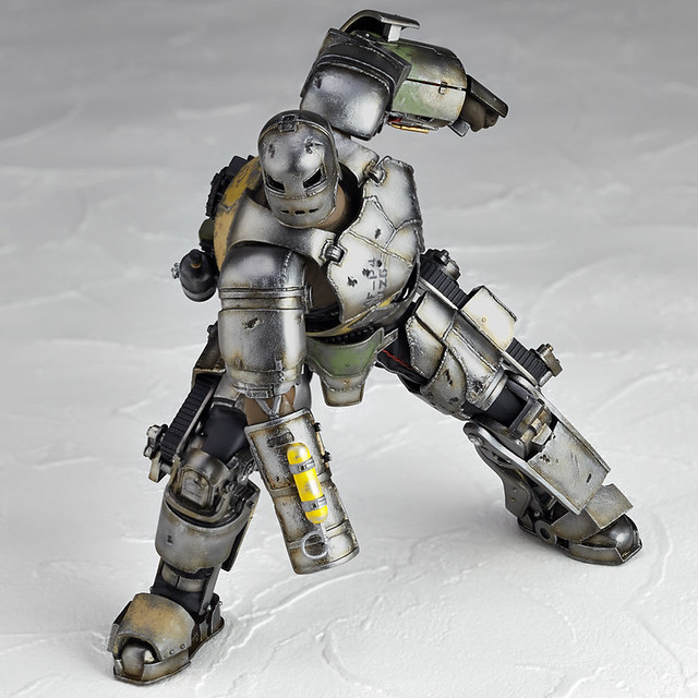 [Kaiyodo] Revoltech Iron Man Mark I - SERIES No.045 8680687088_37770bd871_z