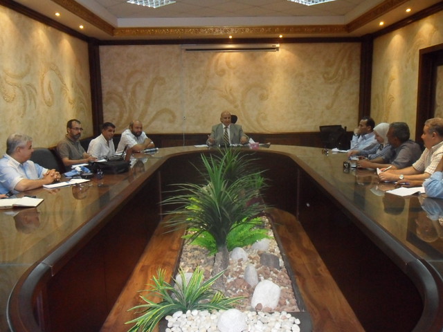 |• بالصور مبروك يسرد خطوات الحكومة فى تنمية شبه جزيرة سيناء|30|7|2012   7677414454_95a6086796_z