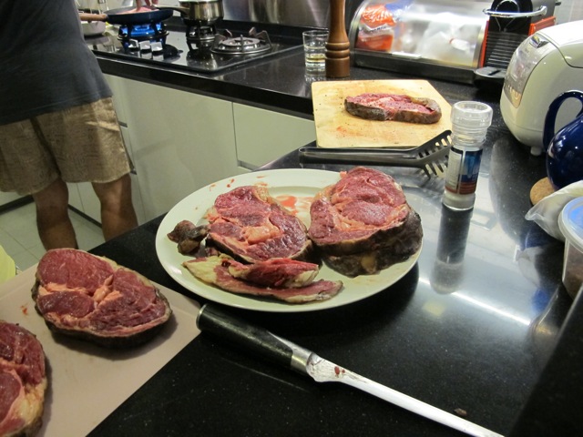 Food Lovers Thread - The 24-hour Succulent Steak (pics intensive) 6984427056_9af6d2ef43_z