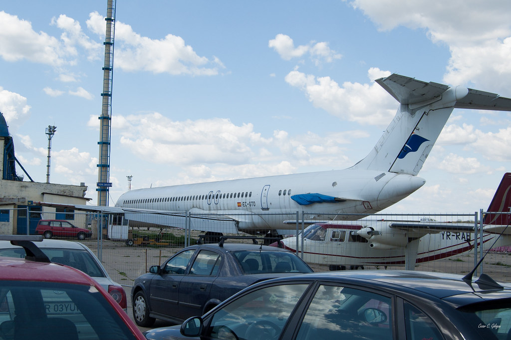 Aeroportul Bucuresti (Aurel Vlaicu/Baneasa) - Aprilie 2012 6960632392_cced4ff172_b