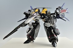 [Review] Tamashii DX Chokogin Armored Parts for VF-25S Renewal ver. 8033462693_2aabf5fd50_m