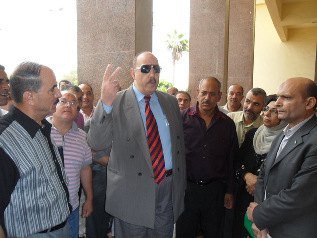 |• بالصور جامعة سيناء تطلق ندوة  للدفاع عن النبى محمد بمدينة العريش|01|10|2012  8044973148_6d50cba8dc_z