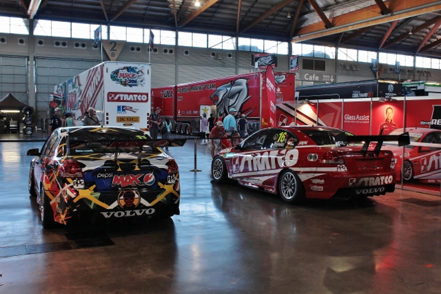 Clarko's real life photos - V8Supercars - Sydney Motorsport Park 2012 - Page 4 8149779123_8c181416bd_z