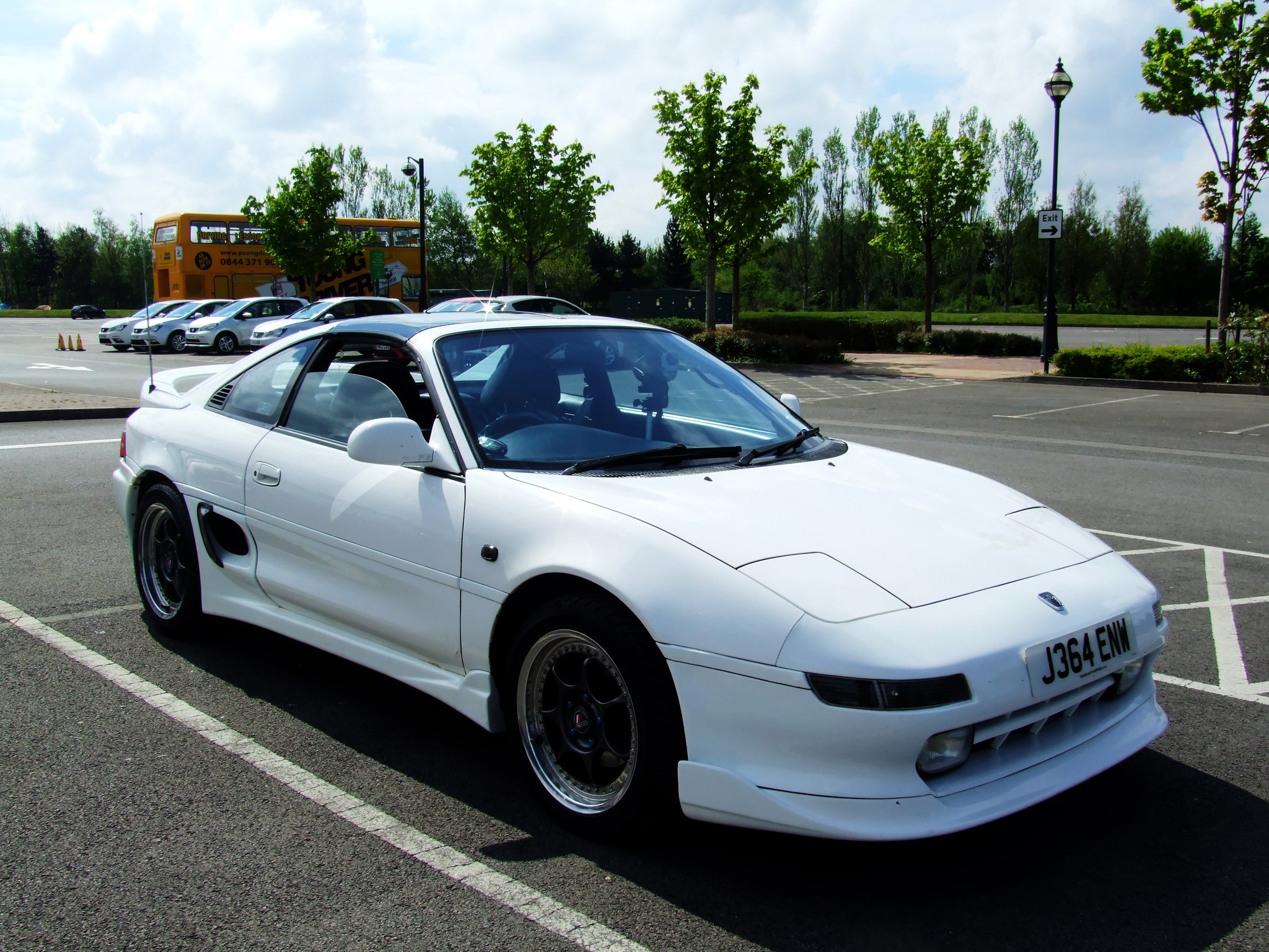 MR2 Owners meet  8755618608_a4e56224a5_k