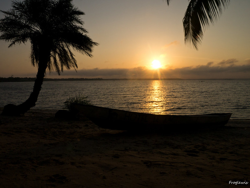 TOGO: lac togo [GX1] 7985687106_36edd0724d_c