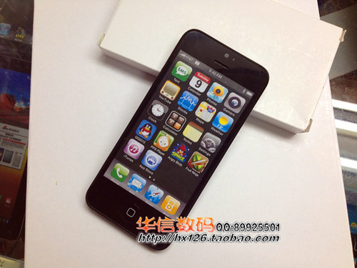 Mô hình iPhone 5 tràn ngập Trung Quốc  7910273352_6df57983d3