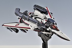 [Review] Tamashii DX Chokogin Armored parts for VF-171EX   8368534788_6d729d347d_m