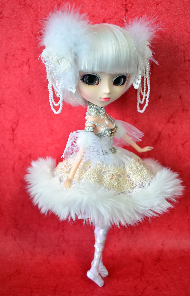 [Décembre 2012] Pullip Pere Noel 8304881346_4bf08e0f0a_b