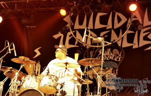 SUICIDAL TENDENCIES @ LEZ' ARTS SCENIQUES 7732972226_56849da403