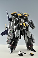 [Review] Tamashii DX Chokogin Armored Parts for VF-25S Renewal ver. 8033465906_f6025ba3cc_m